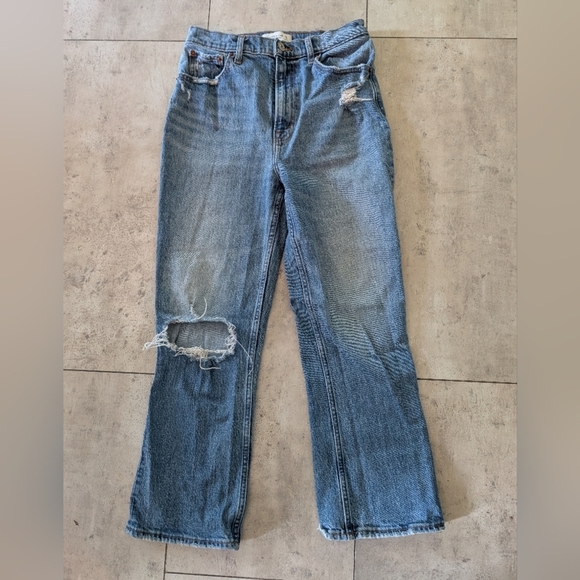 8.Abercrombie & Fitch Straight Leg Blue Jeans - Picture 1 of 2